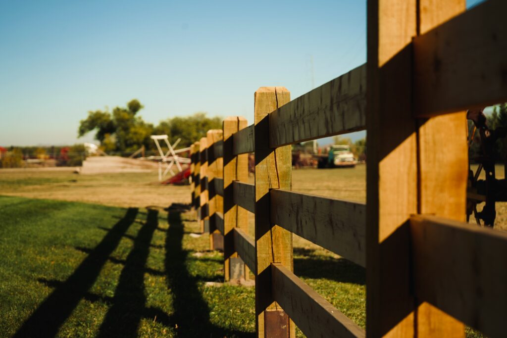 wood & wire fencing